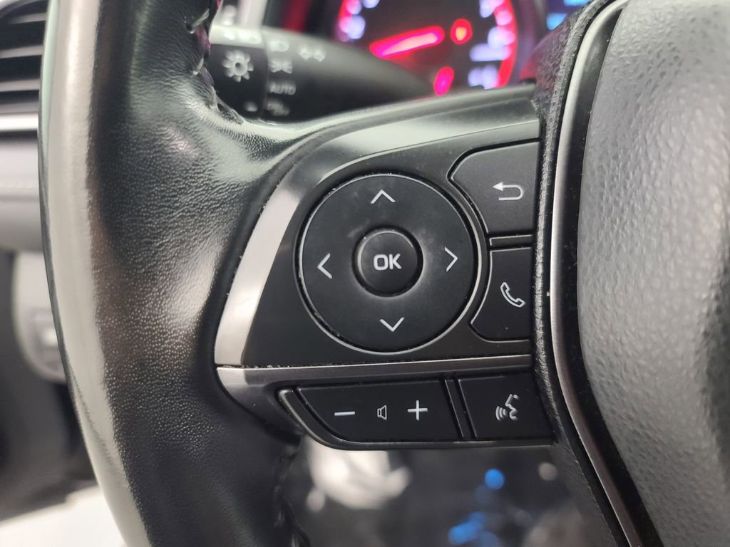 Used 2023 Toyota Camry XSE image 26