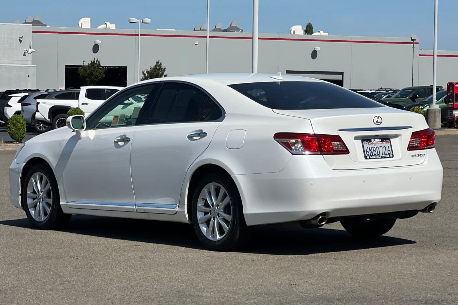 Used 2011 Lexus ES 350 FWD image 7