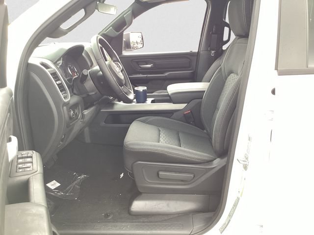 New 2026 RAM 1500 Express AWD/4WD image 10