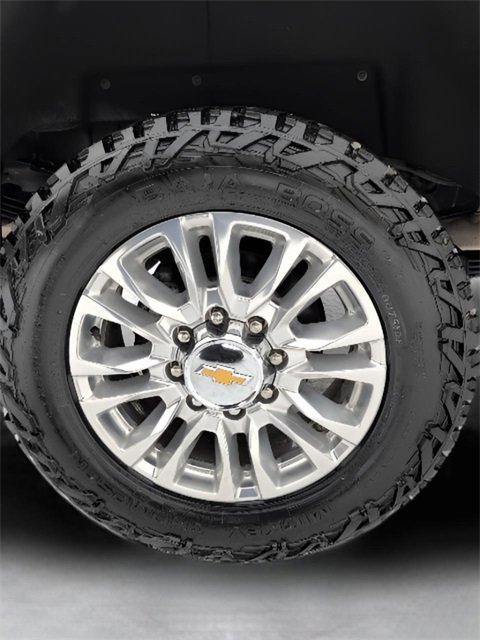 Certified 2023 Chevrolet Silverado 3500 High Country w/ Z71 Off-Road Package image 41