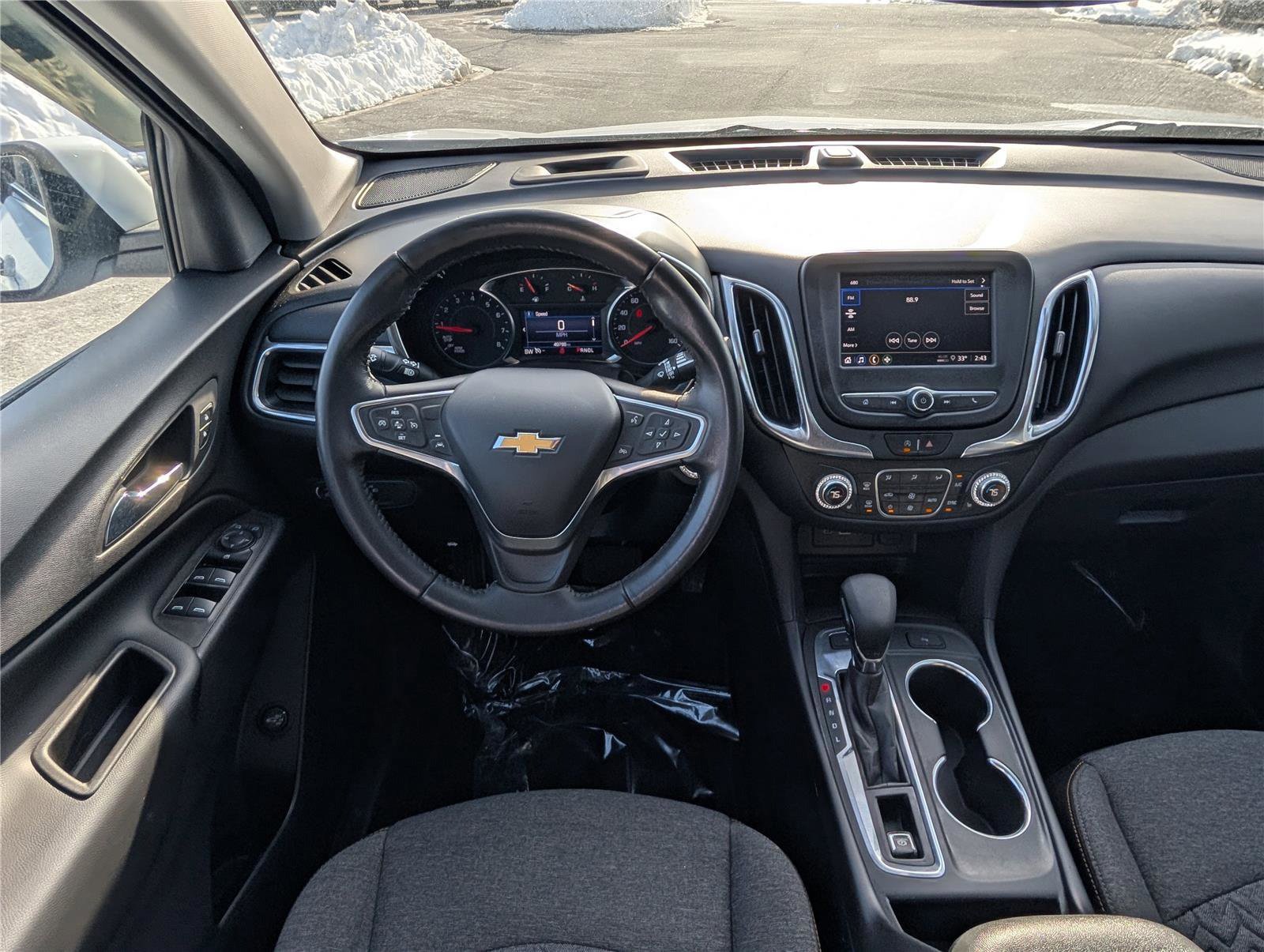Used 2022 Chevrolet Equinox LT AWD/4WD image 17