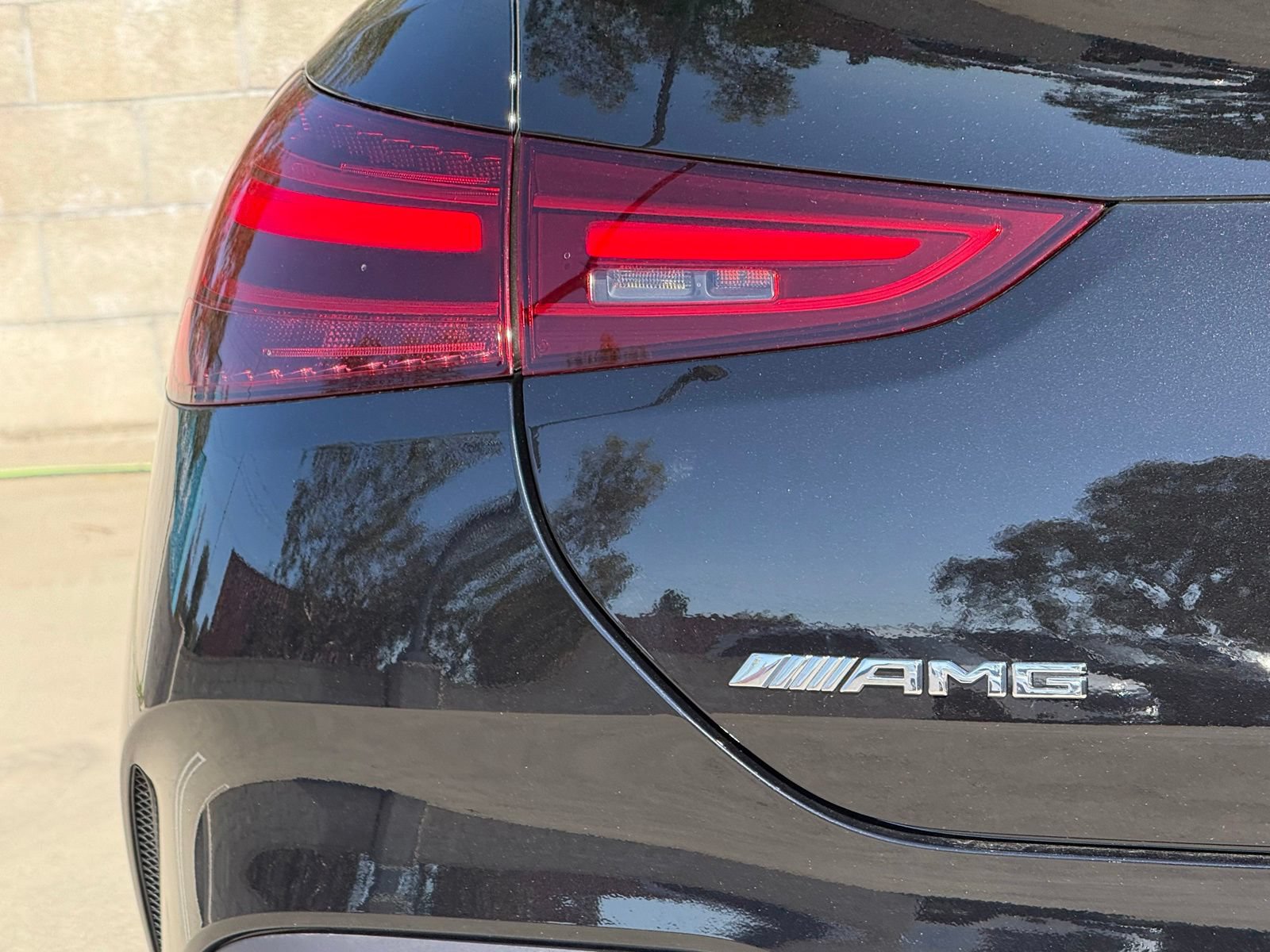 New 2026 Mercedes-Benz GLE 63 AMG S image 9