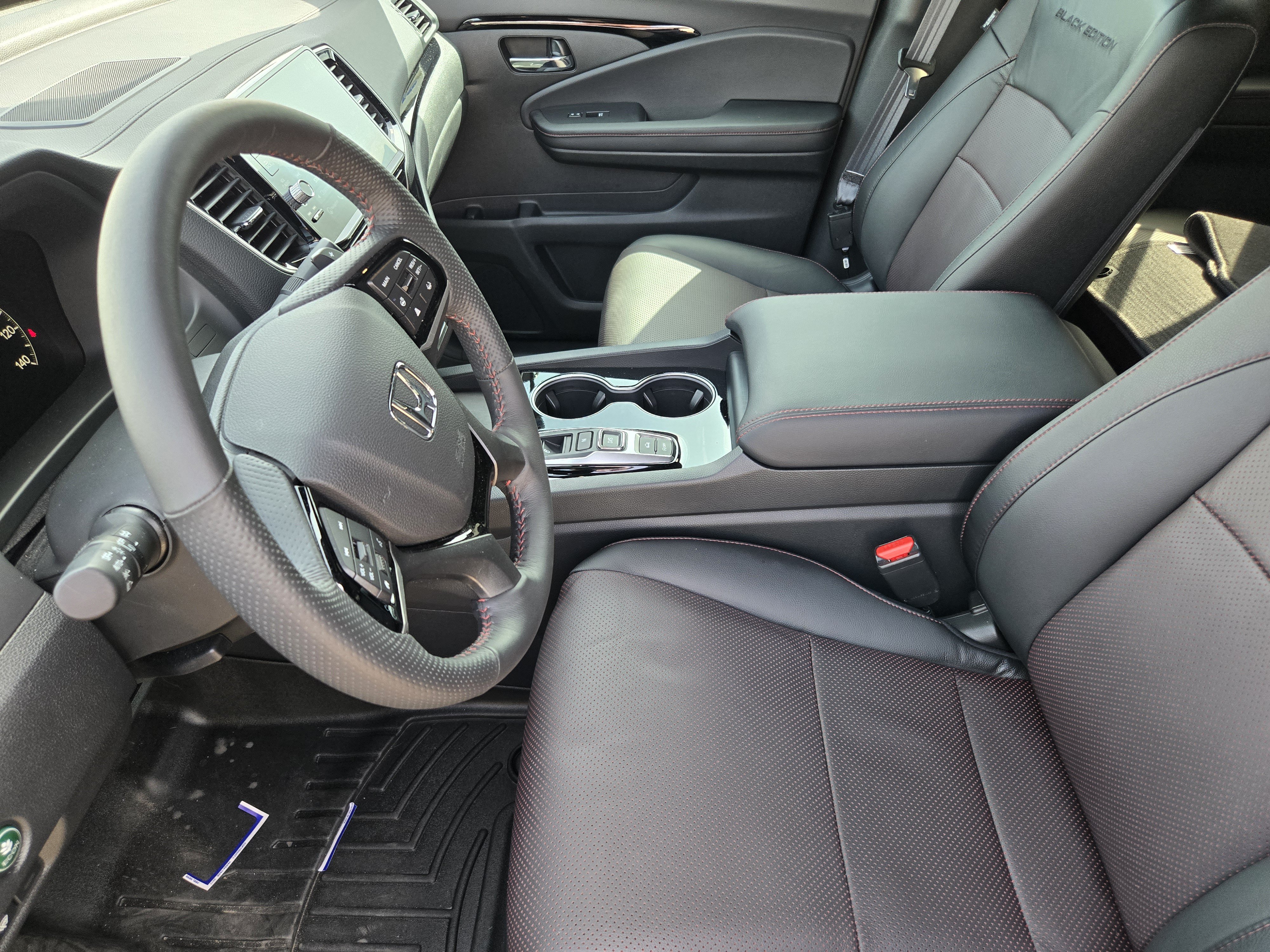 Used 2026 Honda Ridgeline Black Edition image 9