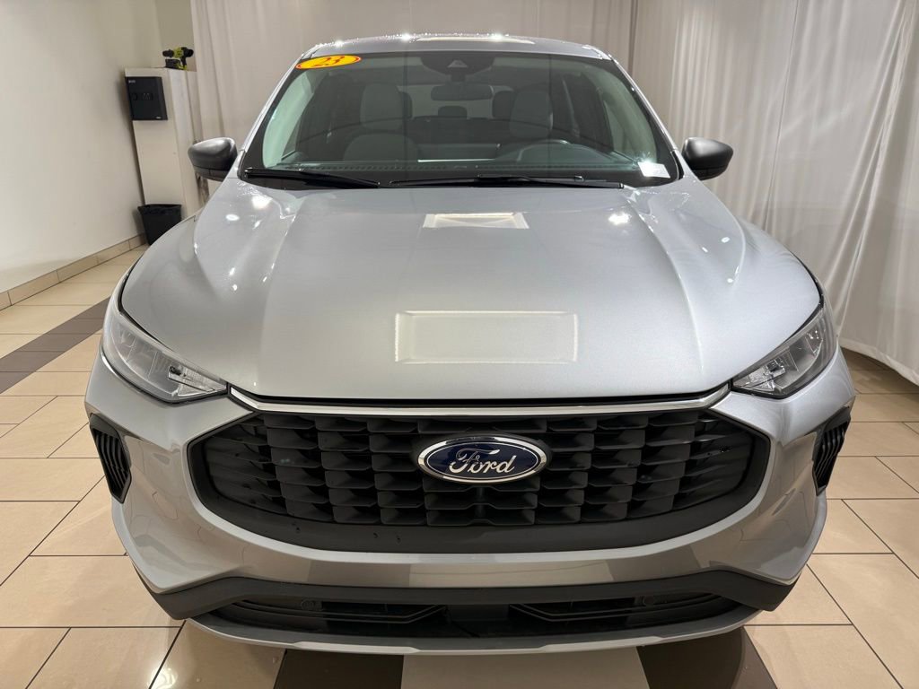 Used 2023 Ford Escape Active w/ Tech Pack #1 AWD/4WD image 8