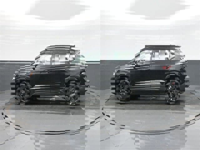 New 2026 Volkswagen Taos S image 4