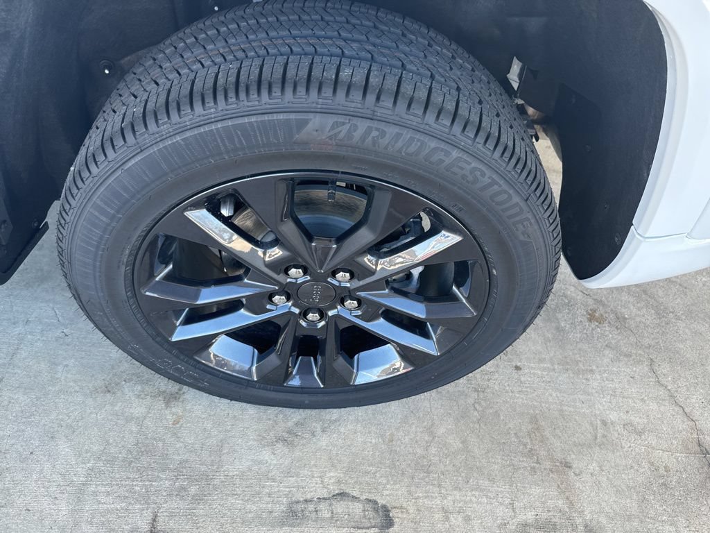 New 2026 Jeep Grand Cherokee Limited AWD/4WD image 31