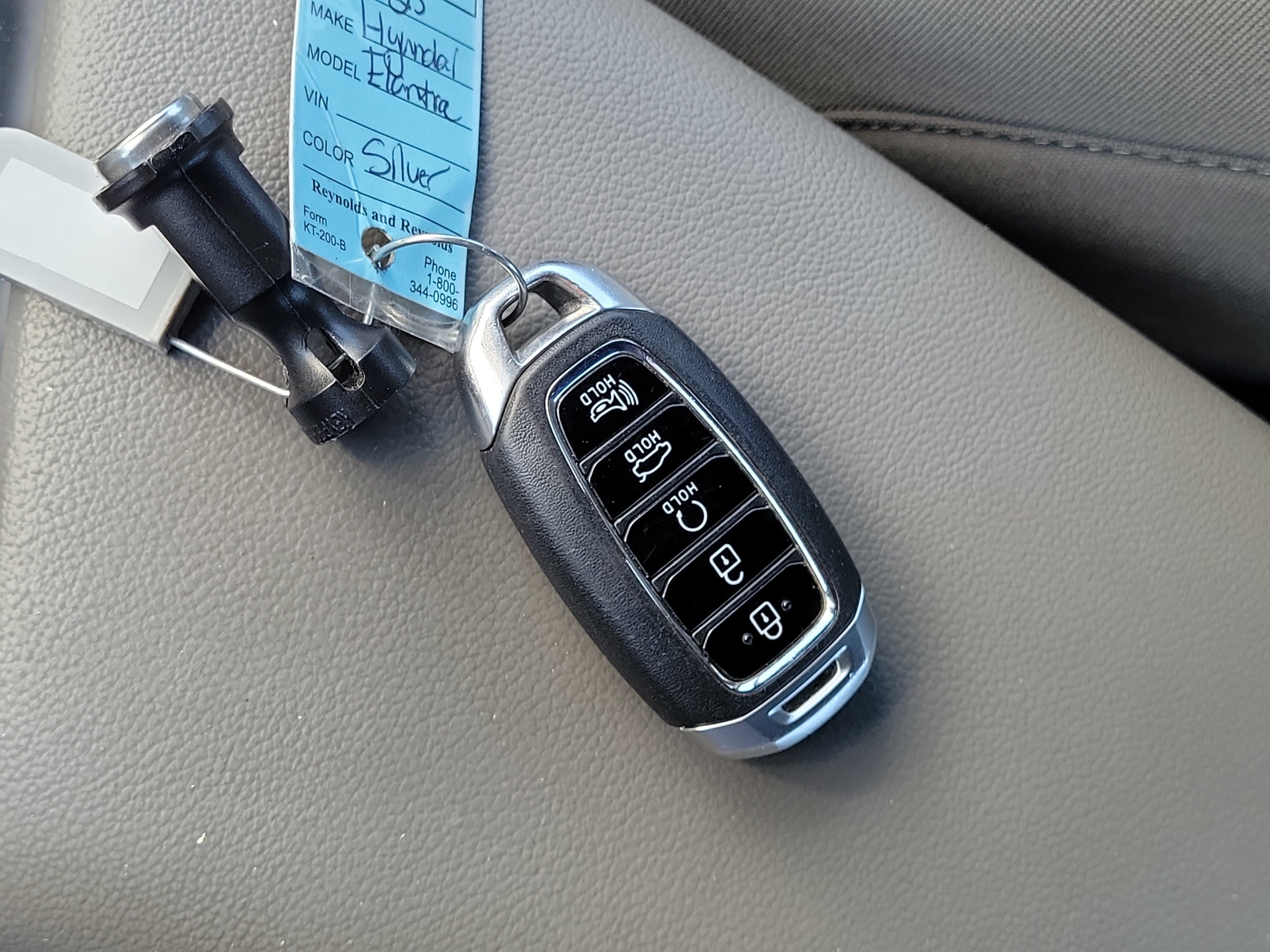 Used 2023 Hyundai Elantra SEL FWD image 32