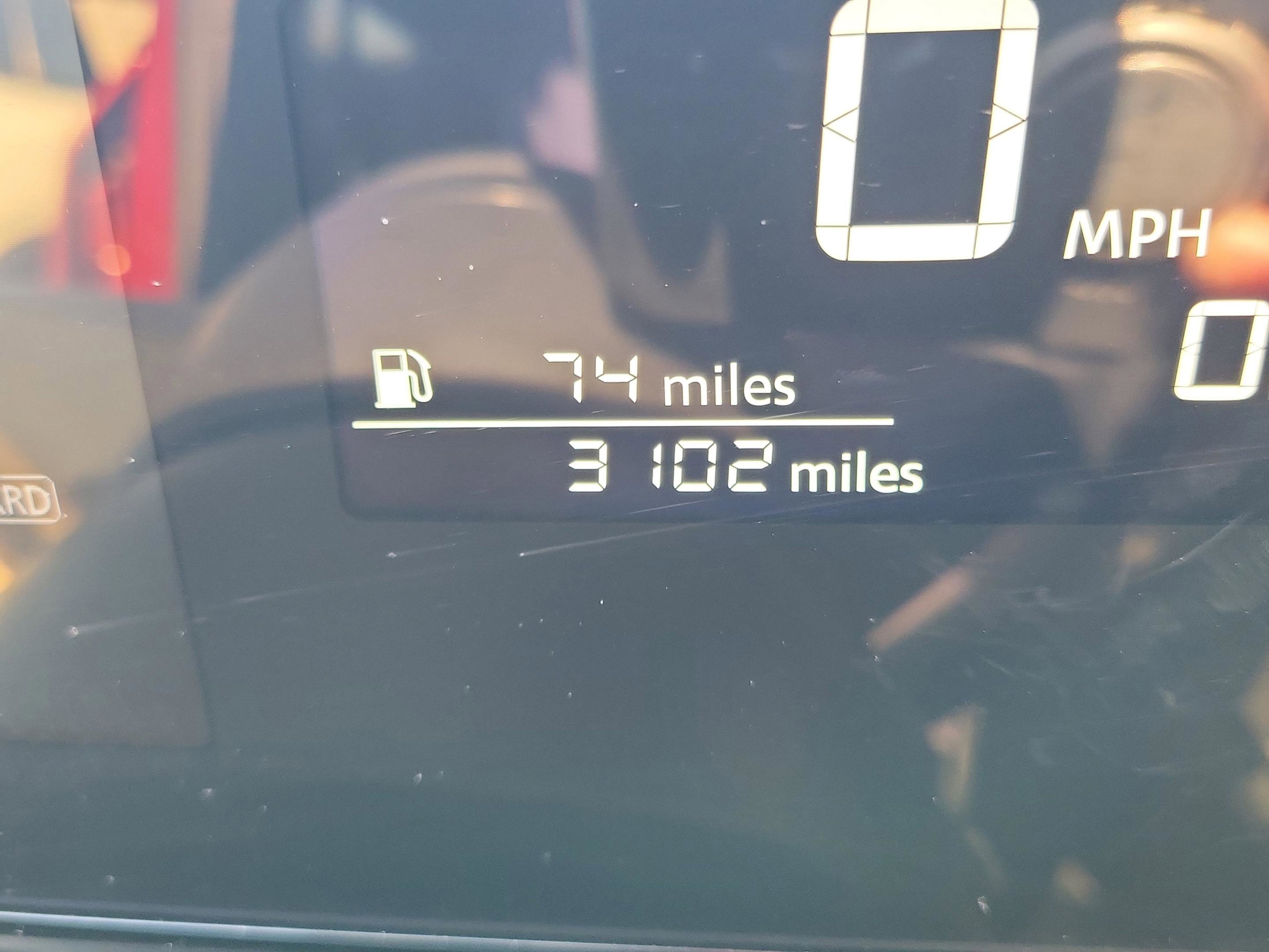 Certified 2025 Nissan Kicks SV image 23