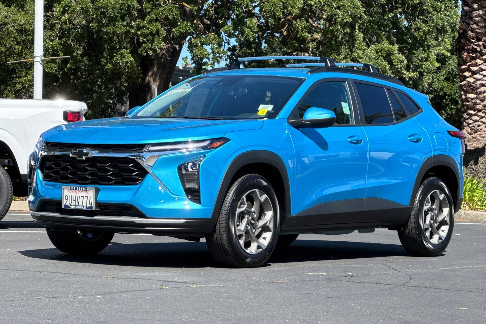 Used 2025 Chevrolet Trax LT w/ Driver Confidence Package image 7