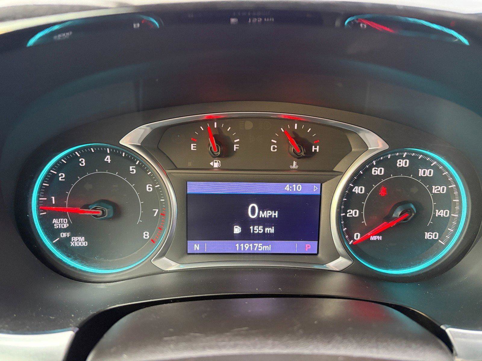 Used 2020 Chevrolet Traverse LT image 11