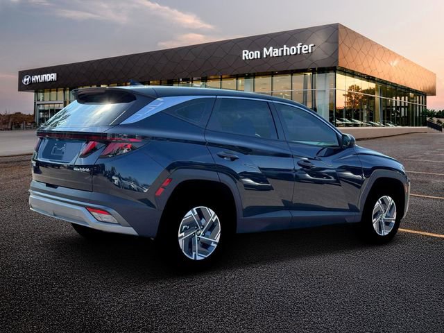 New 2026 Hyundai Tucson Blue SE image 8