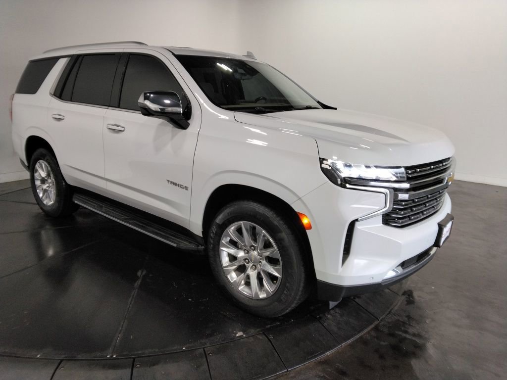 Used 2021 Chevrolet Tahoe Premier w/ Premium Package image 4