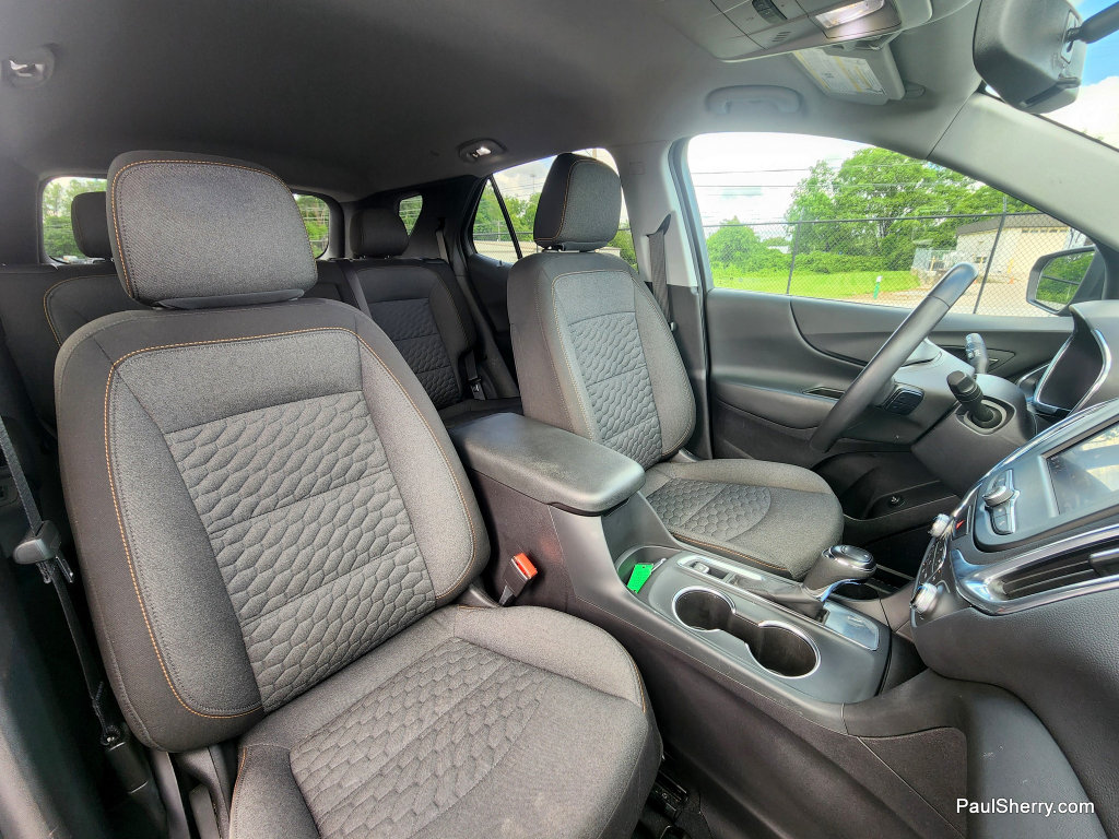 Used 2021 Chevrolet Equinox LT FWD image 4