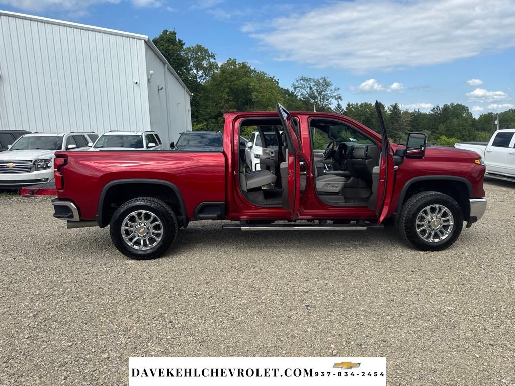 Used 2025 Chevrolet Silverado 2500 LTZ w/ LTZ Plus Package AWD/4WD image 46