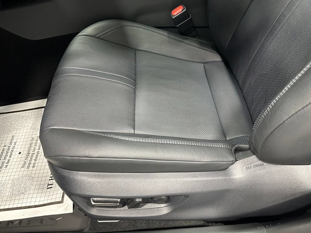 Used 2026 Toyota Camry XSE FWD image 13