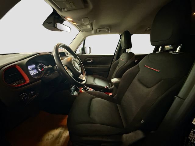 Used 2016 Jeep Renegade Trailhawk AWD/4WD image 22
