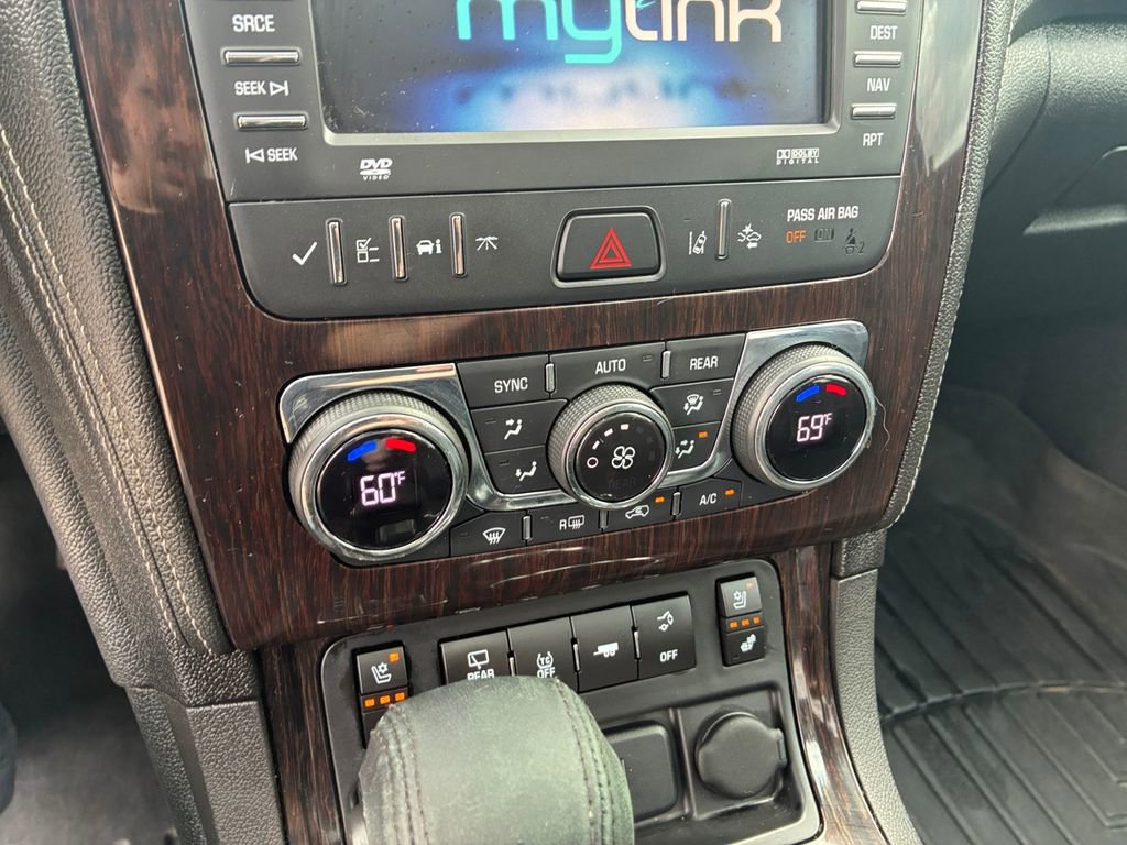 Used 2016 Chevrolet Traverse LTZ w/ LPO, 'HIT The Road' Package image 25