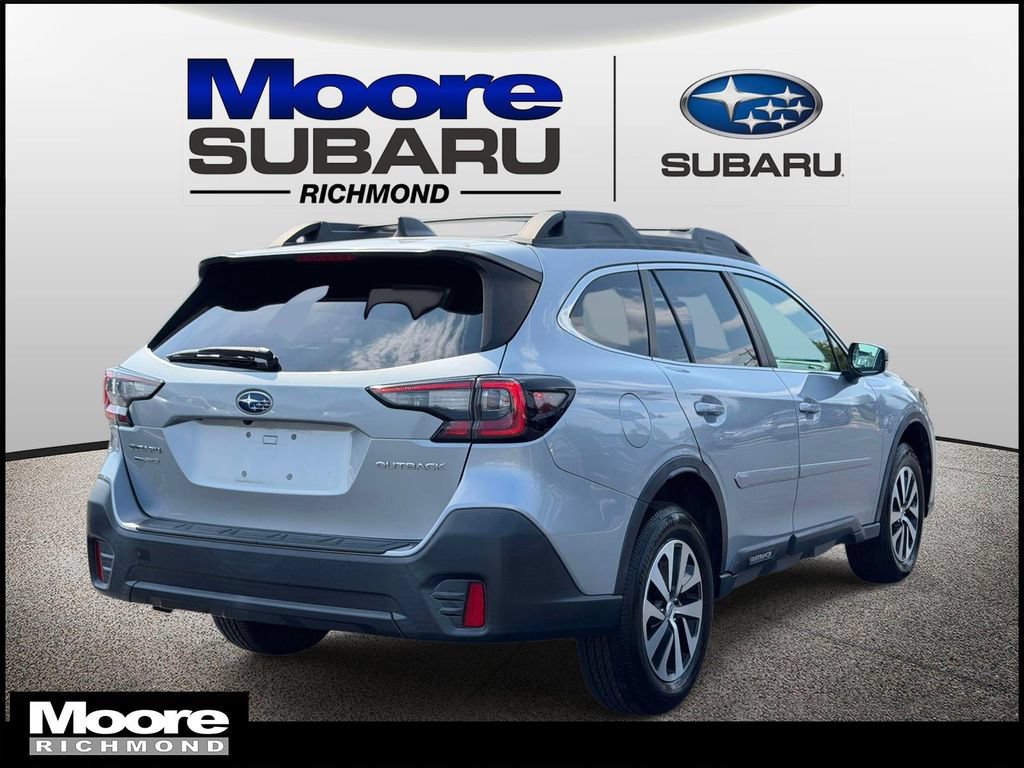 Used 2021 Subaru Outback Premium AWD/4WD image 2