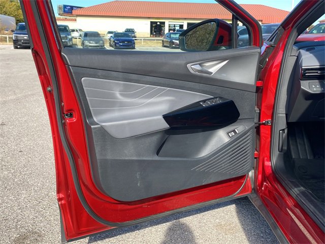 Used 2023 Volkswagen ID.4 Pro S image 18