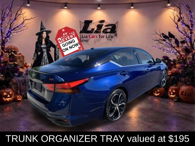 Certified 2024 Nissan Altima 2.5 SR w/ SR Premium Package FWD image 7