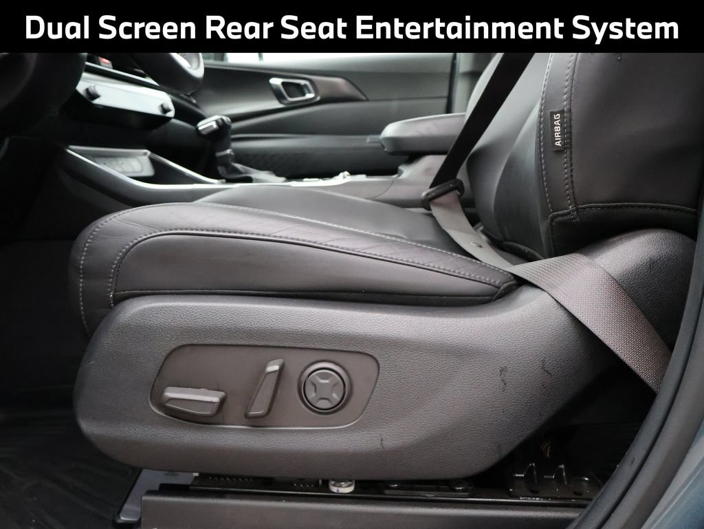 Used 2025 Kia Carnival SX FWD image 9