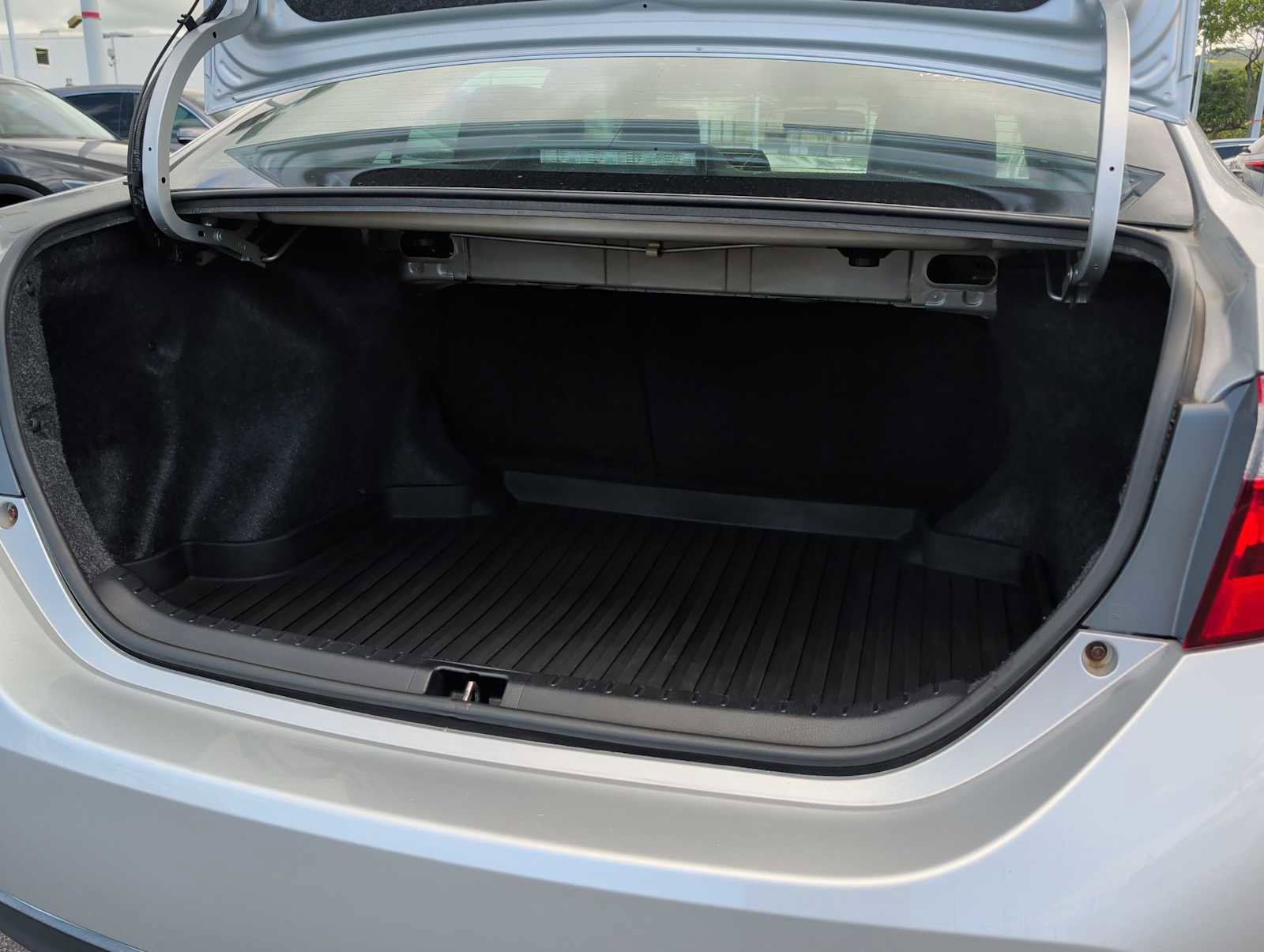 Used 2016 Toyota Corolla S FWD image 18