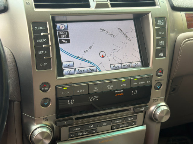 Used 2013 Lexus GX 460 w/ Comfort Plus Pkg AWD/4WD image 29