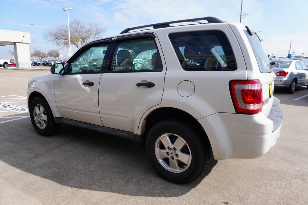 Used 2012 Ford Escape XLS image 4
