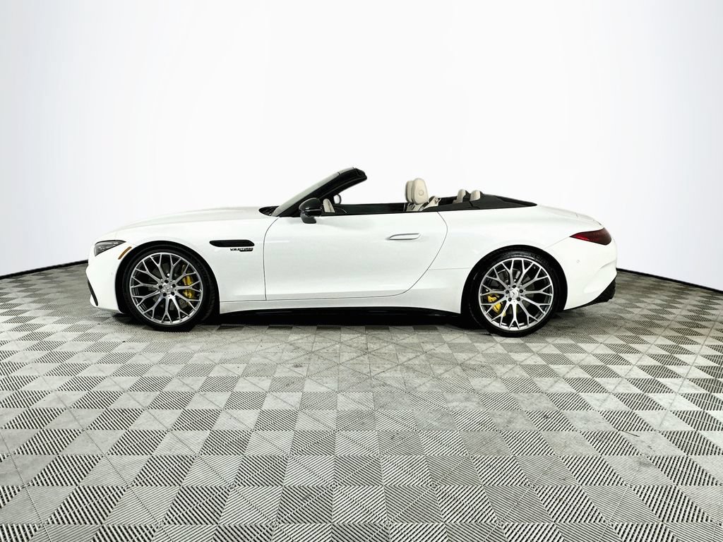 Used 2022 Mercedes-Benz SL 55 AMG 4MATIC image 4