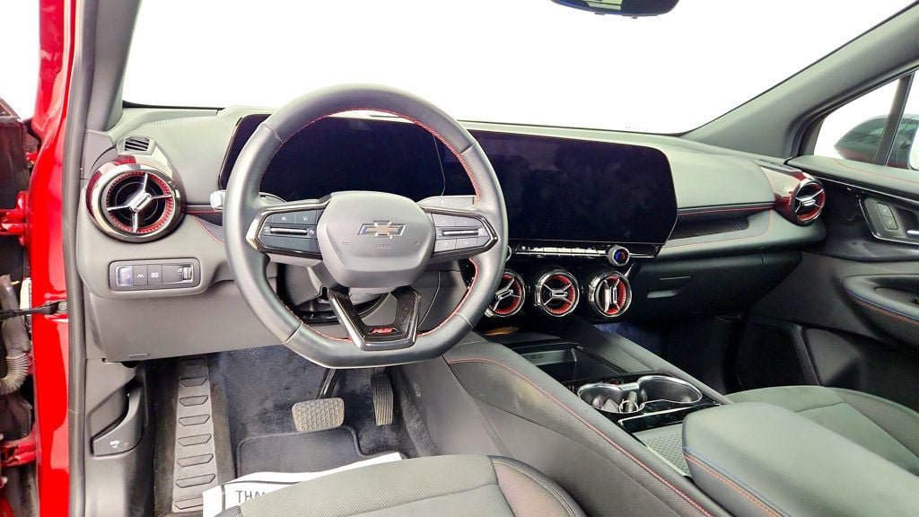 Used 2024 Chevrolet Blazer EV RS AWD/4WD image 11
