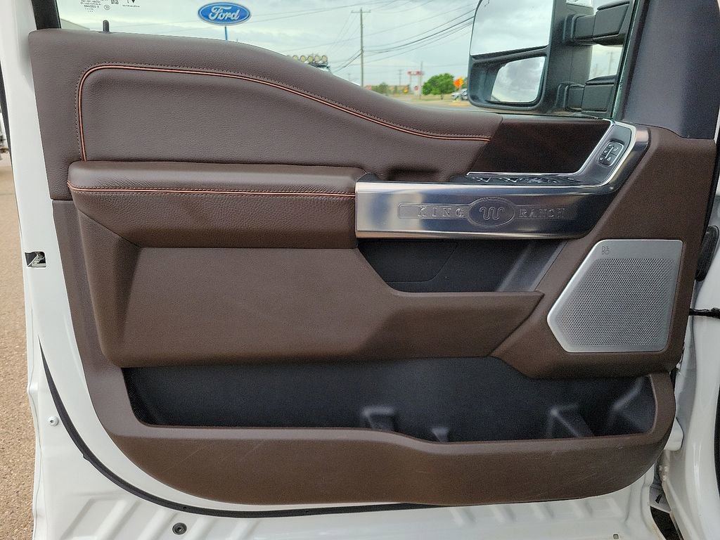Used 2024 Ford F250 King Ranch w/ Chrome Package image 18