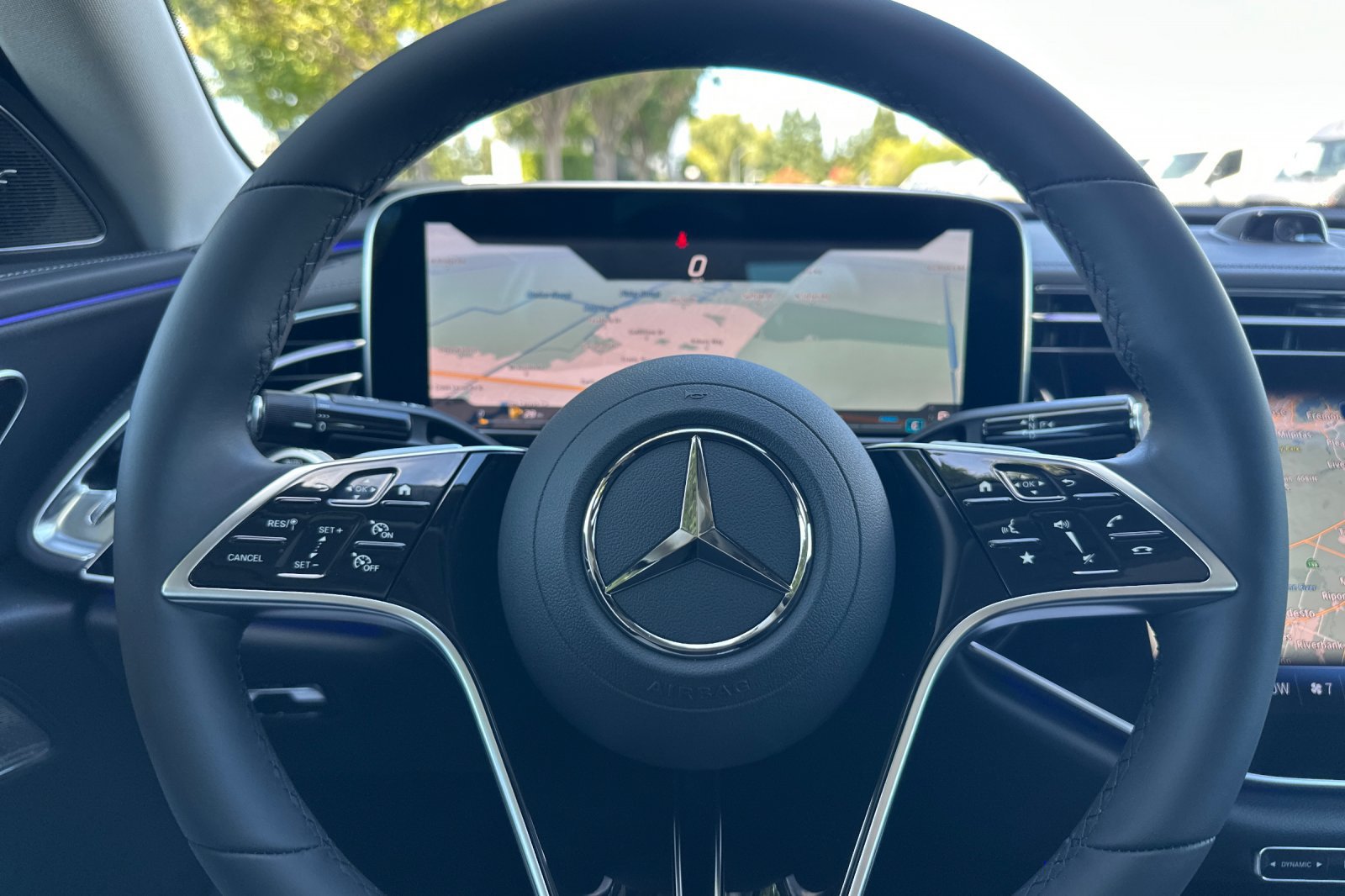 New 2026 Mercedes-Benz E 350 4MATIC Sedan image 23