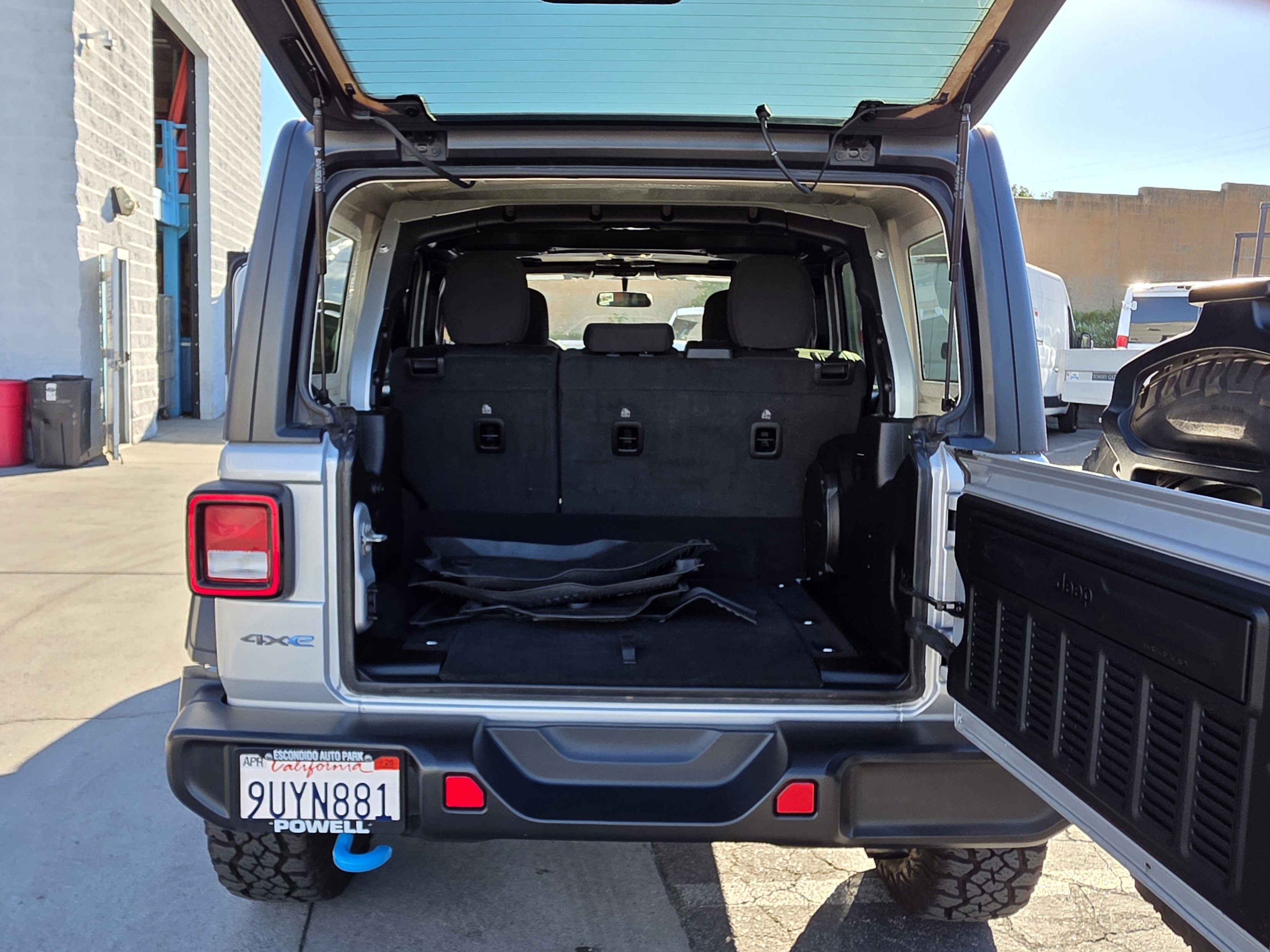 Certified 2023 Jeep Wrangler Unlimited image 18