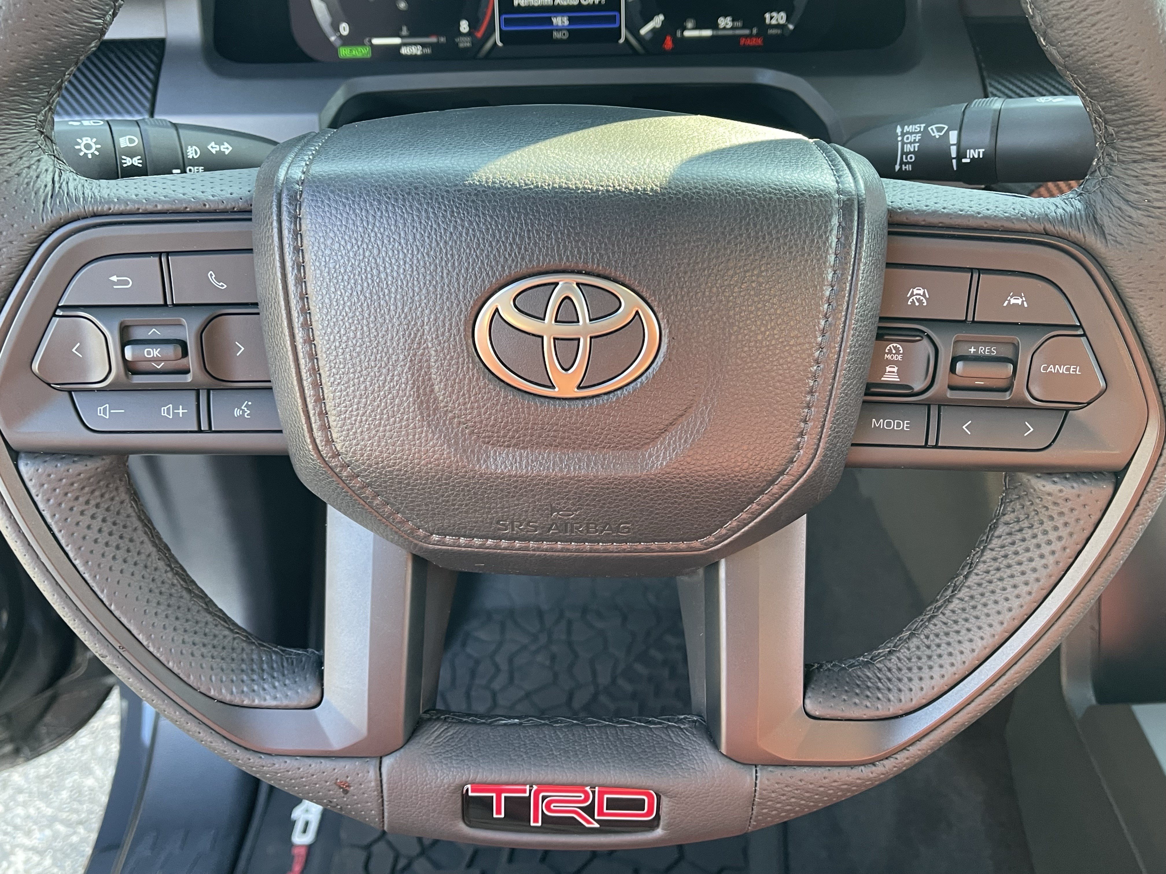 Certified 2025 Toyota Tacoma TRD Pro AWD/4WD image 22