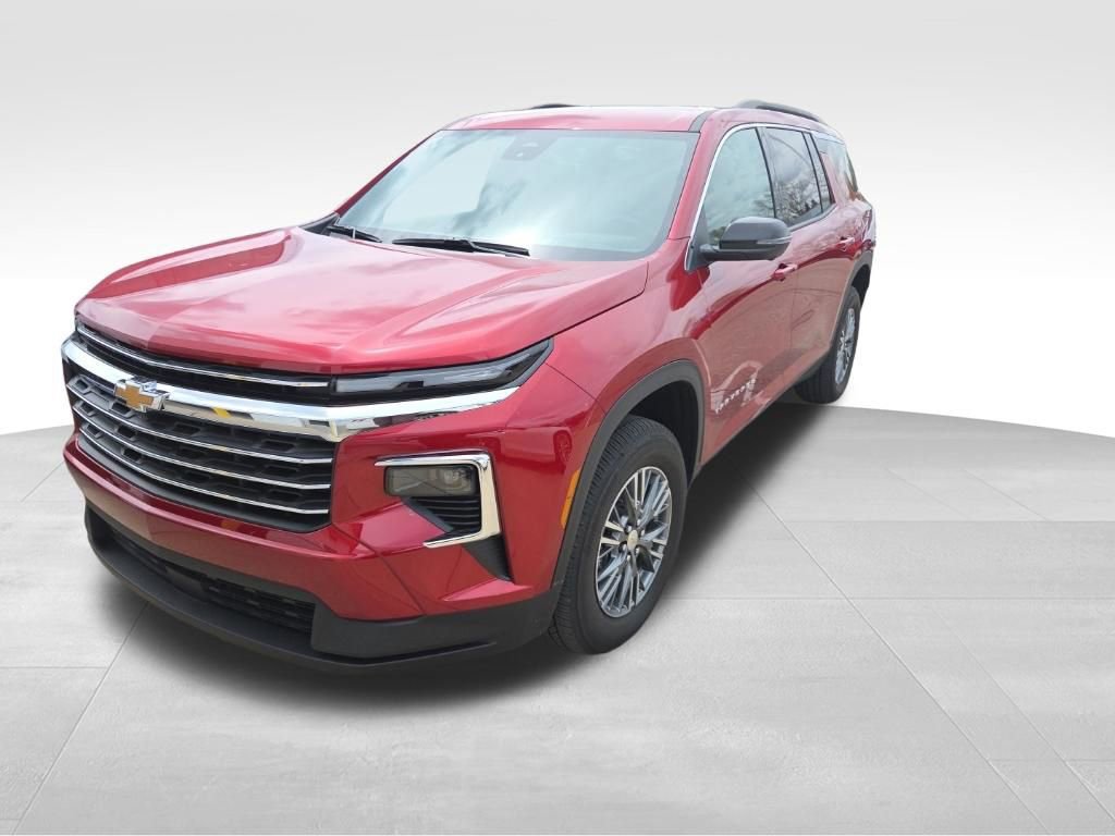 Used 2025 Chevrolet Traverse LT w/ Driver Confidence Package AWD/4WD image 9