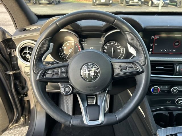 Used 2023 Alfa Romeo Stelvio Veloce image 18