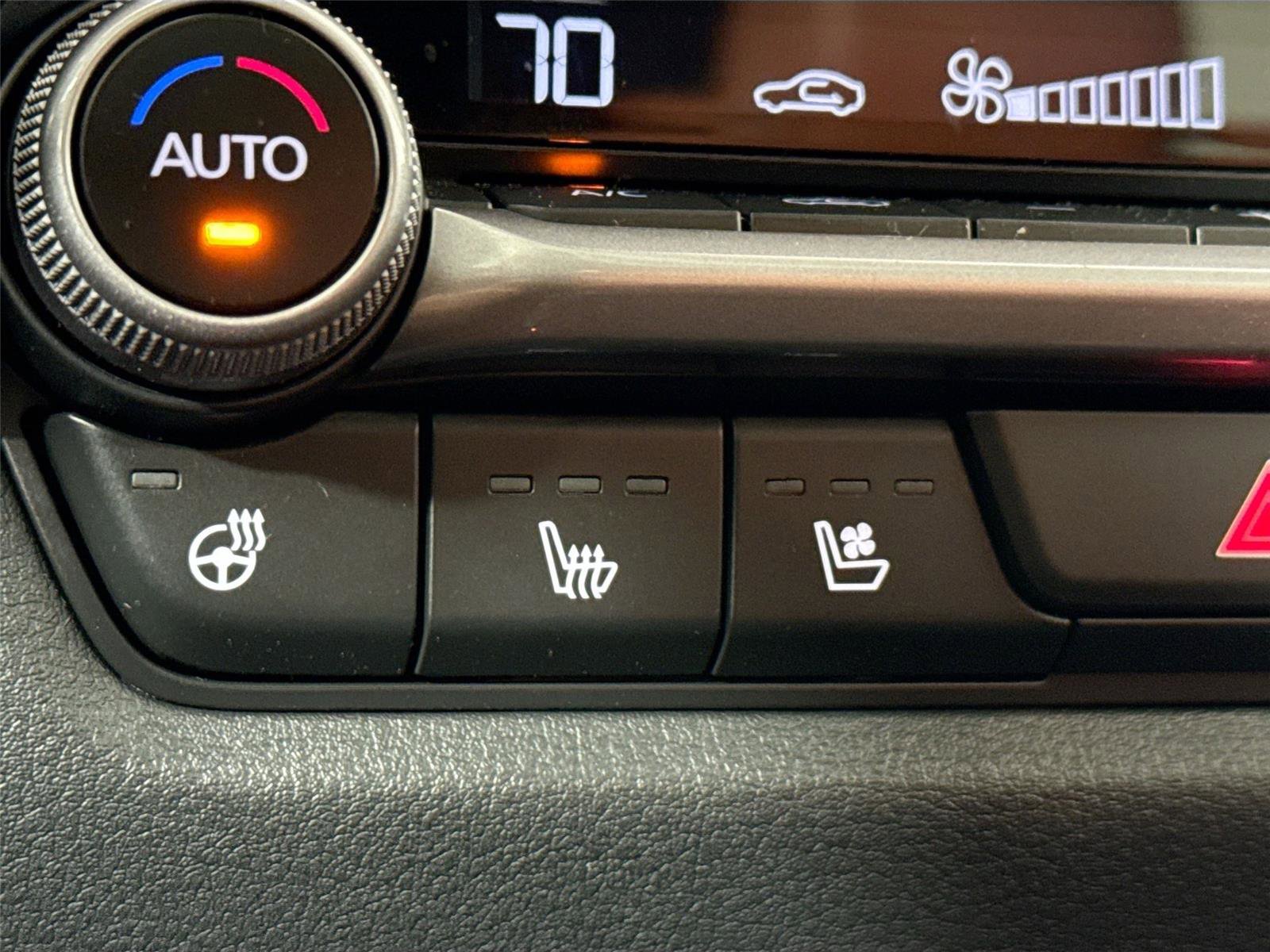 Used 2026 MAZDA CX-50 Meridian Edition w/ Apex Package image 8