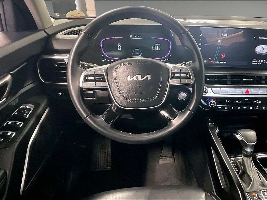 Used 2024 Kia Telluride S AWD/4WD image 18