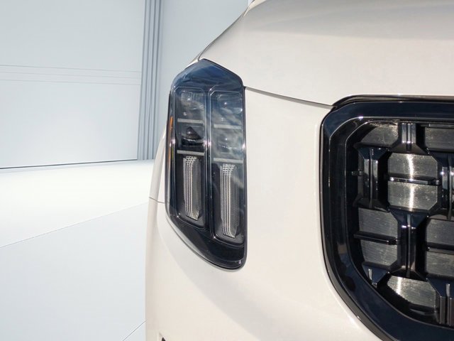 Used 2024 Kia Telluride EX X-Line image 8