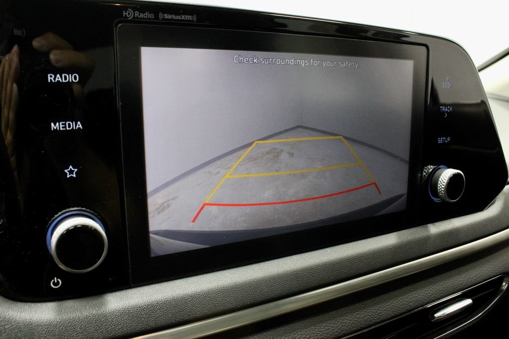 Certified 2022 Hyundai Sonata SEL FWD image 2