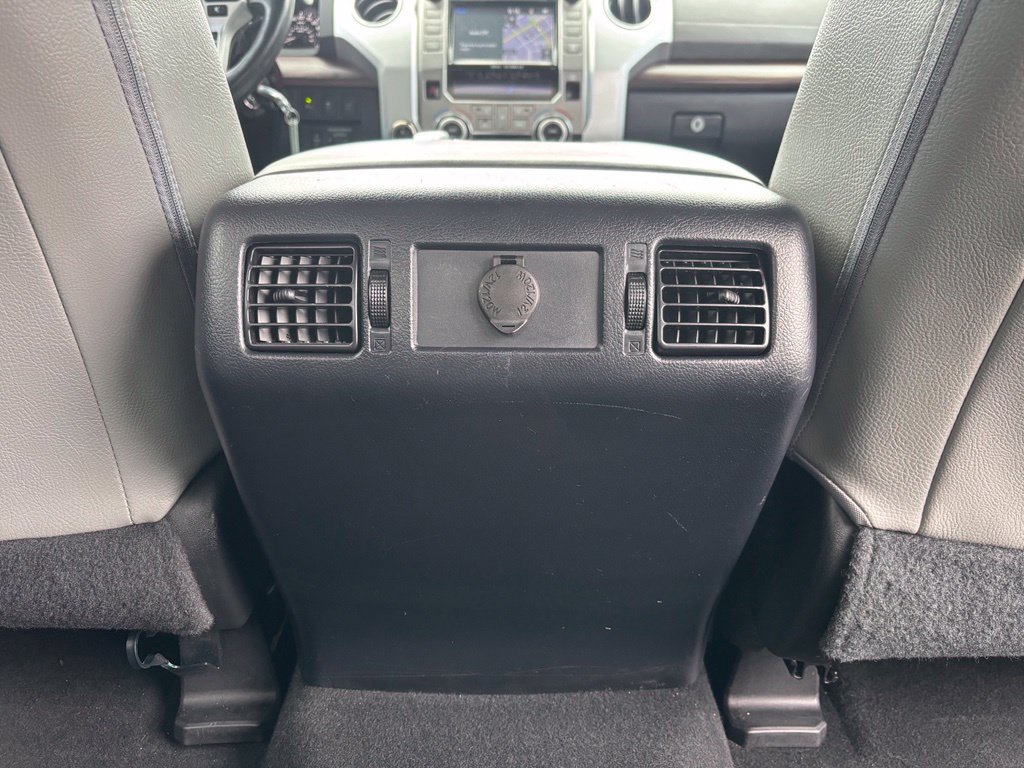 Used 2018 Toyota Tundra Limited w/ Limited Premium Package AWD/4WD image 32
