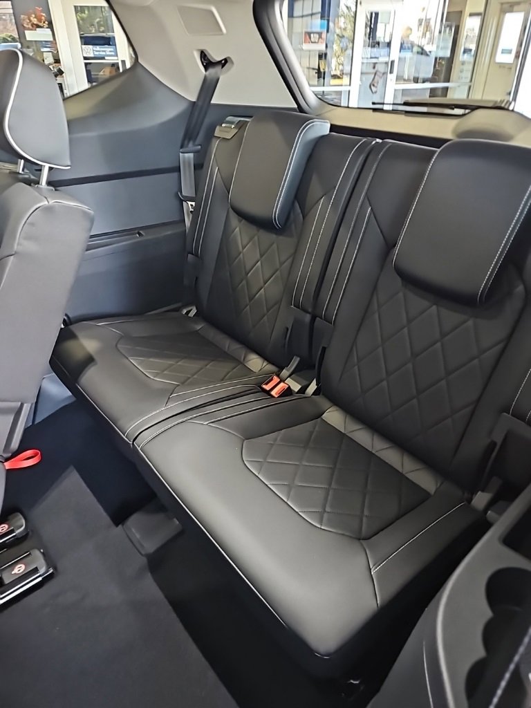 New 2026 Volkswagen Atlas SEL Premium R-Line image 25