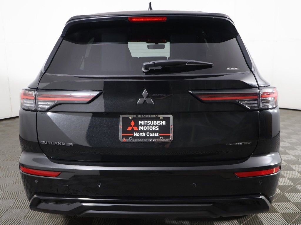 New 2026 Mitsubishi Outlander LE AWD/4WD image 13