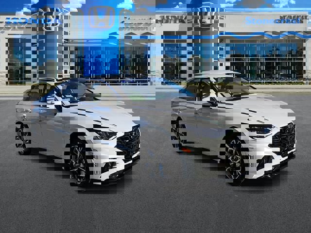 Used 2022 Hyundai Sonata SEL image 1