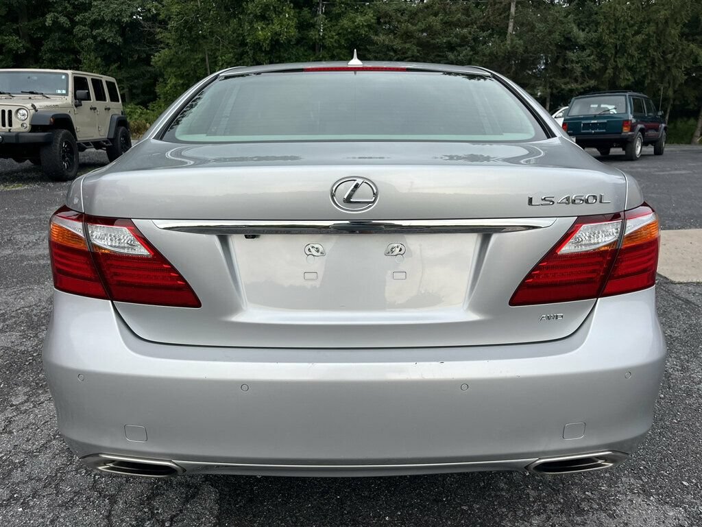 Used 2011 Lexus LS 460 L w/ Luxury Pkg AWD/4WD image 14