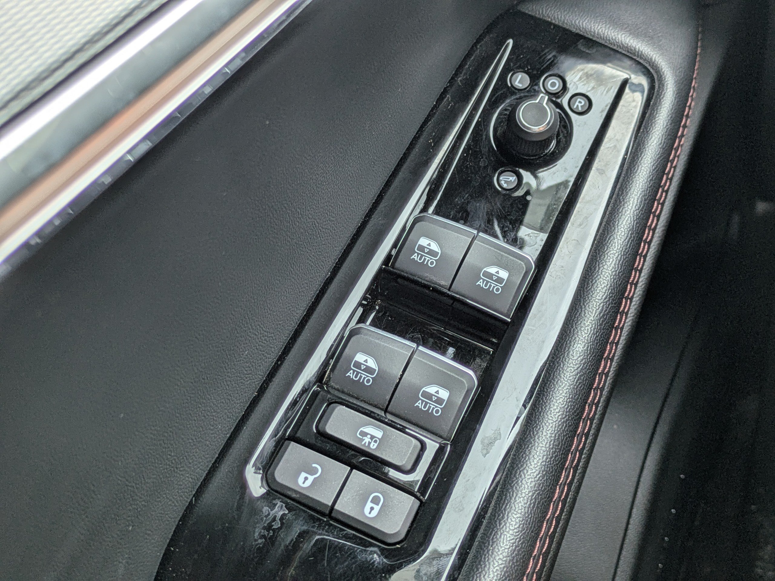 Used 2024 Jeep Wagoneer Launch Edition AWD/4WD image 21