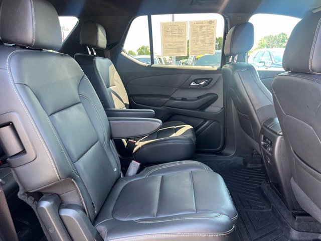 Used 2023 Chevrolet Traverse LT AWD/4WD image 13