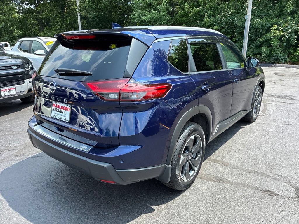 Certified 2024 Nissan Rogue SV w/ SV Premium Package AWD/4WD image 7