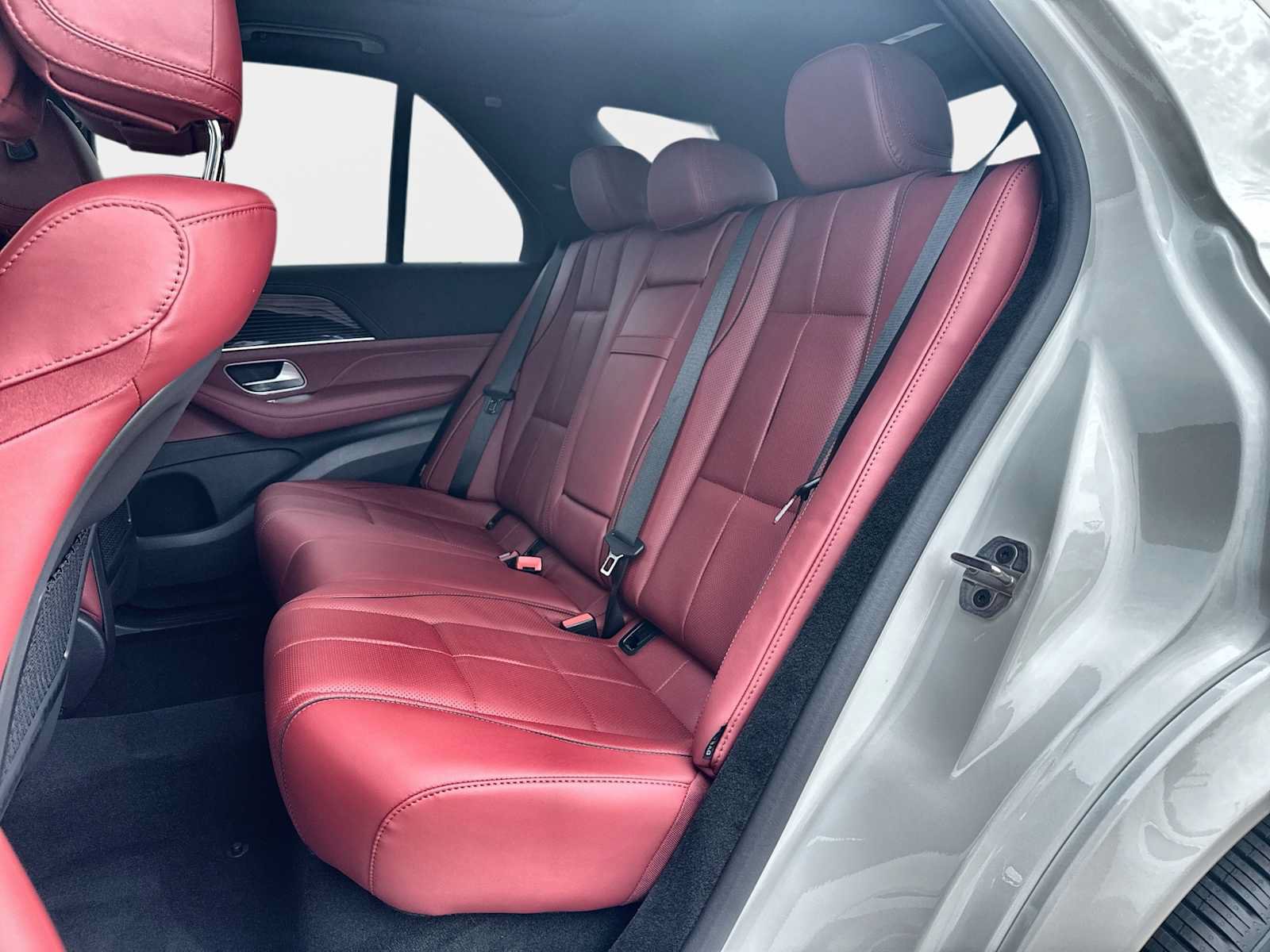 New 2026 Mercedes-Benz GLE 450e 4MATIC image 12