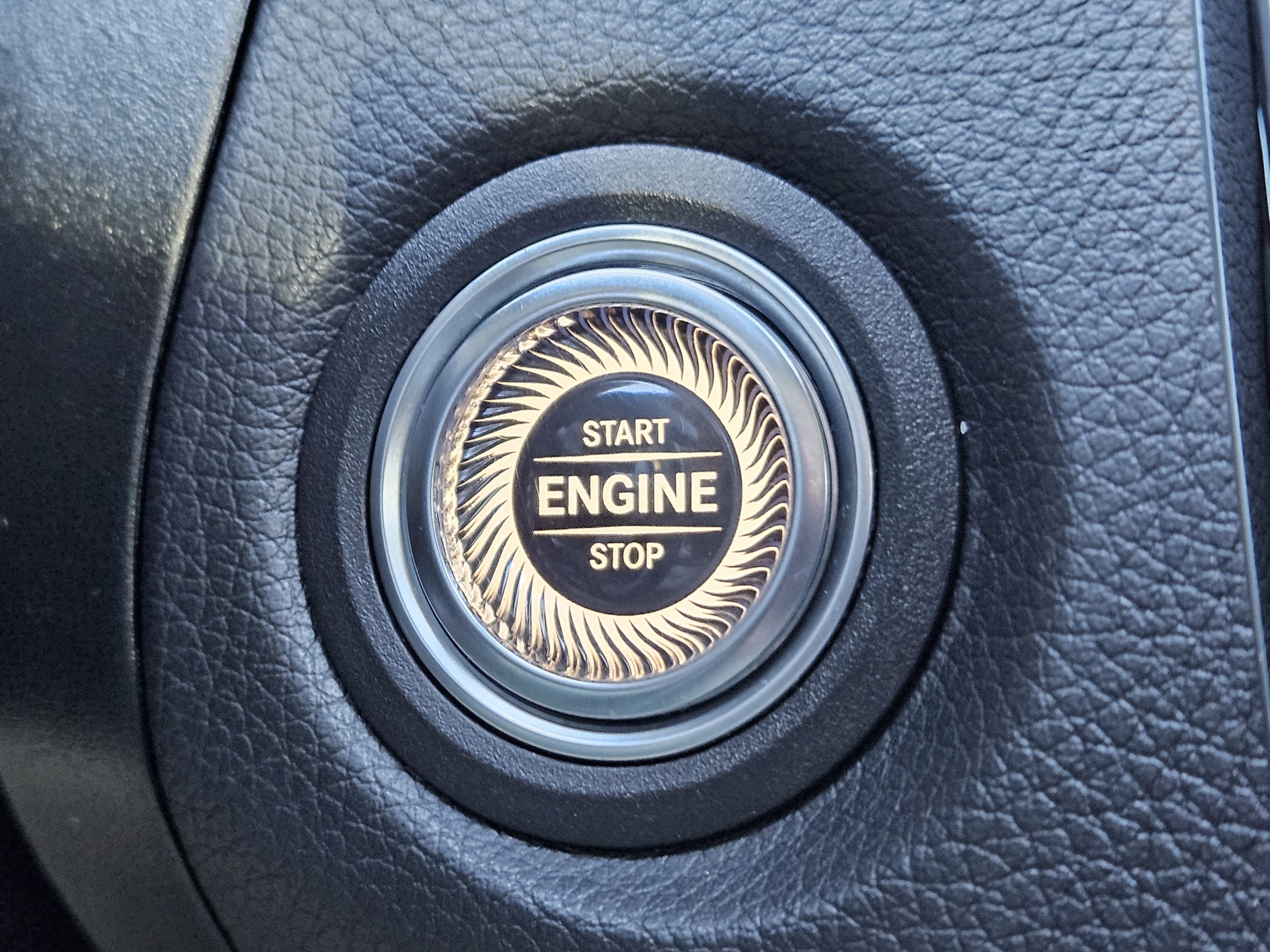 Certified 2022 Mercedes-Benz GLC 300 image 20